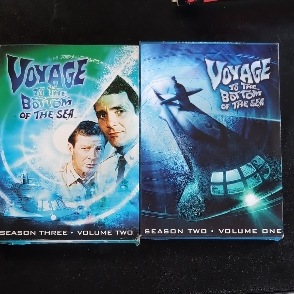 Voyage to the Bottom of the Sea DVD Collection - Blue